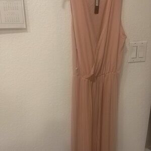 Woman's light pink jumpsuit
